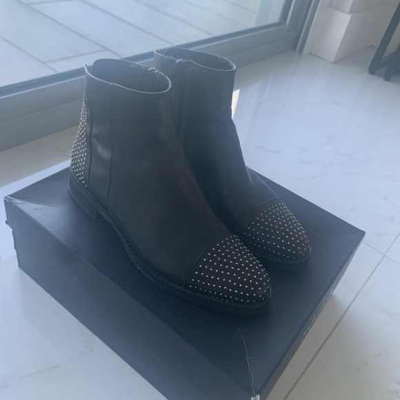 Stelle monelle studded leather boots - Picture 9 of 9